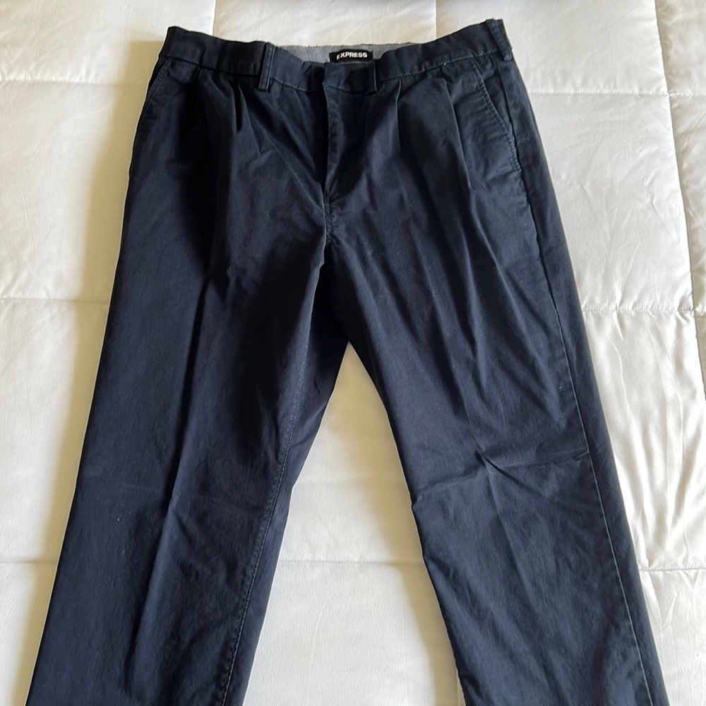 Express Men’s khaki pants
